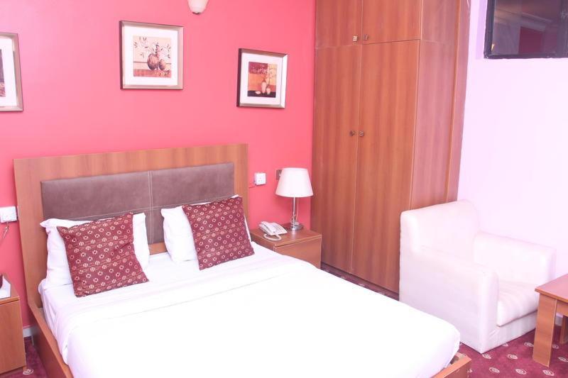 Grand Ibro Hotel Annex Ankuru Exterior foto